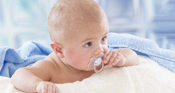 В чем заключается польза пустышки и ее вред. как выбрать соску для малыша - календарь развития ребенка