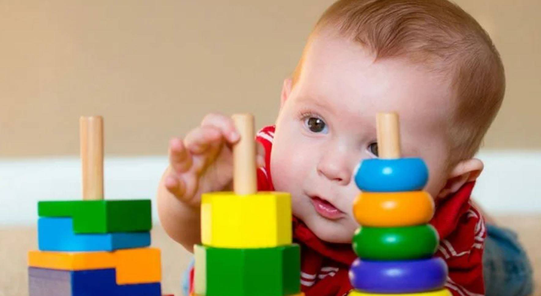 Ребенку 1 год и два месяца – изучаем особенности развития малыша после года