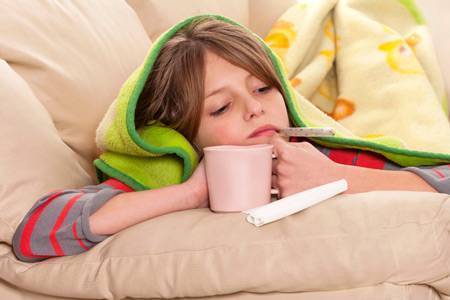 Высокая температура у ребенка. какую температуру сбивать?