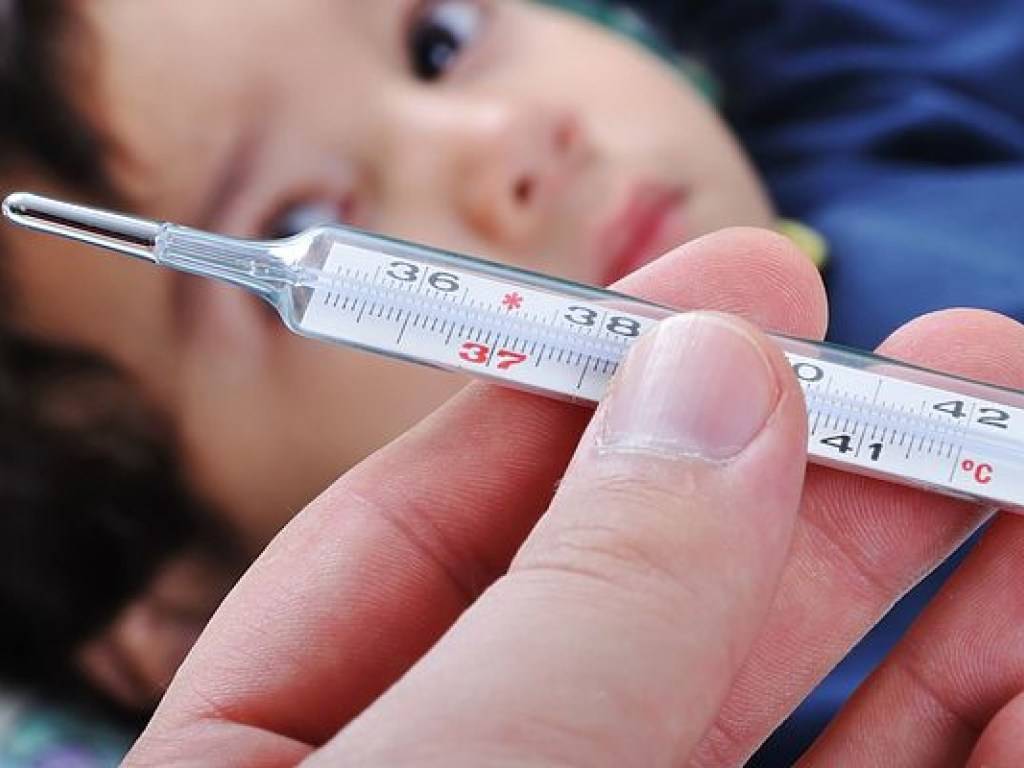 Температура у ребенка 38 без симптомов — что это может быть и мнение доктора комаровского