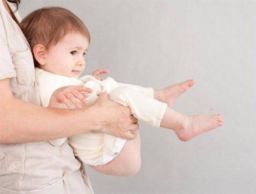 Массаж и гимнастика для новорожденного ребенка