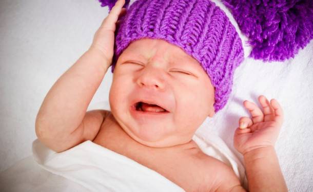 Какая должна быть температура у новорожденного: особенности гипертермии у младенцев