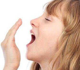 Запах ацетона изо рта: причины и заболевания, провоцирующие появление запаха ацетона изо рта у детей и взрослых