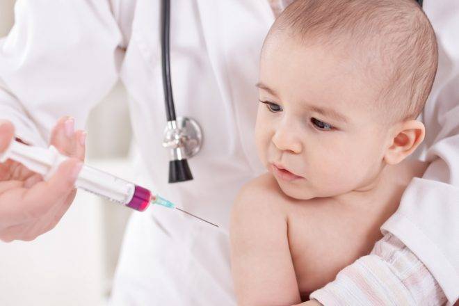 Что ждать от прививки акдс: возможные реакции у детей