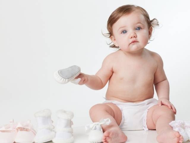 “апгрейд” ребенка в 9 месяцев: чему учить и как развивать малыша?
