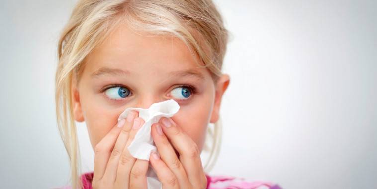Солевой раствор для промывания носа ребенку: рецепт при насморке