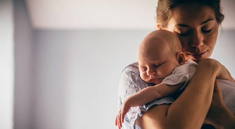 Уход за ребенком в первые дни жизни — что должны знать и уметь родители