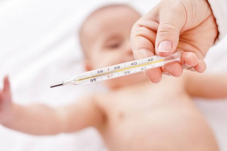 Повышенная температура у новорожденного – норма или беда?