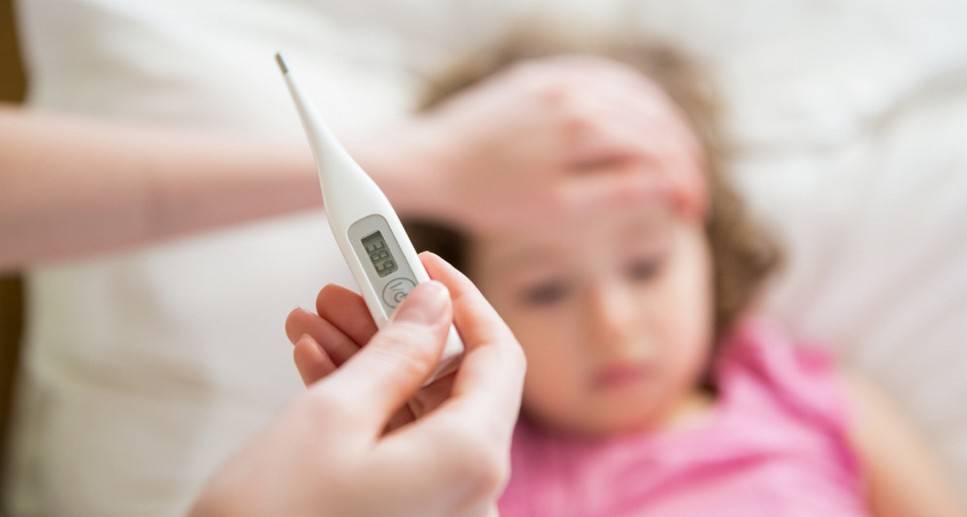 Как сбить температуру 39 у ребенка в домашних условиях: скорая помощь