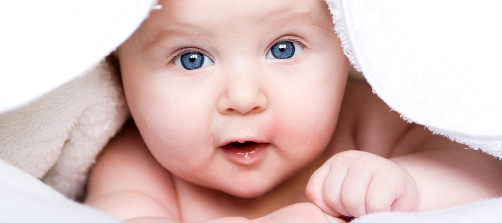Можно ли закапывать грудное молоко ребенку в нос при насморке
