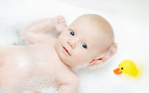Выбор ванночки для новорожденного