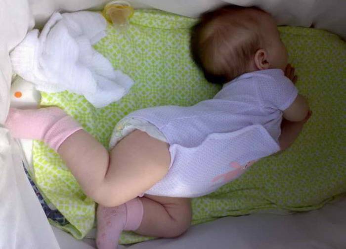Малыш выгибается назад( - от чего выгибается маленький ребенок - запись пользователя наталия (mamo4ka1984) в дневнике - babyblog.ru