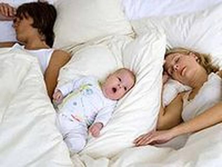 Причины беспокойного сна у новорожденного. что предпринять родителям, чтобы малыш спокойно спал?