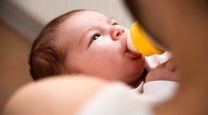 Как проявляется непереносимость лактозы у детей?