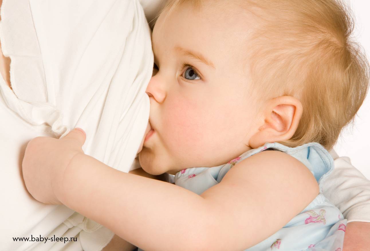 Сколько грудного молока съедает за раз ребенок ?
