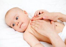 Как делать массаж малышу при кашле