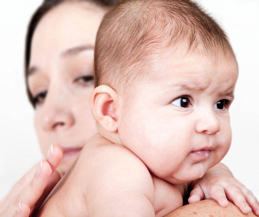 Заложенность носа у ребенка, новорожденный хрюкает носом, но соплей нет