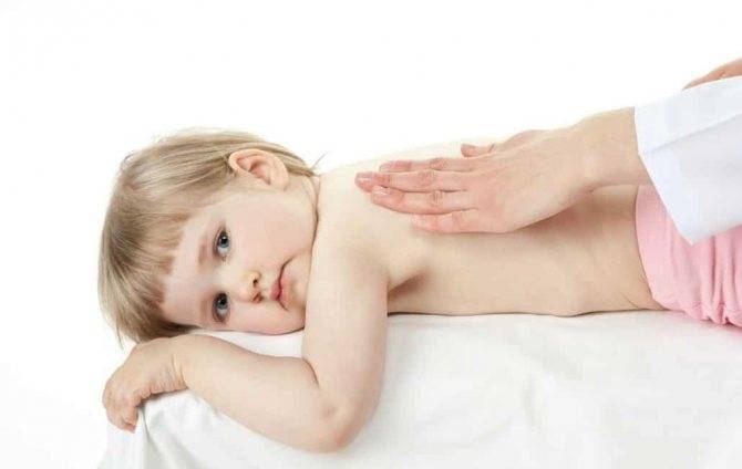 Массаж при кашле у ребенка: дренажный, перкуссионный, баночный и другие