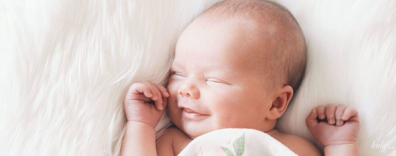 Новорожденный плохо спит: почему у ребенка нарушается режим сна, мало спит днем или ночью (грудничок или старшего возраста), возможные причины, что делать и как помочь малышу