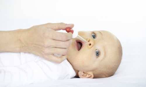 Как лечить внутренний насморк, если у ребенка в носоглотке сопли и не высмаркиваются