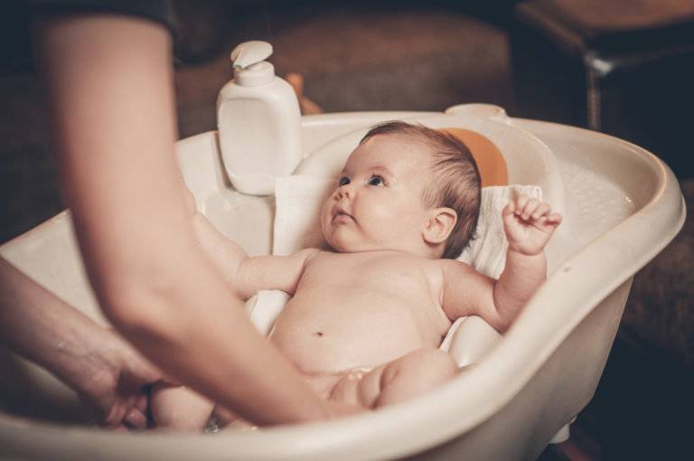 Икота у новорожденных: что делать и как избавиться? икота у новорожденных после кормления