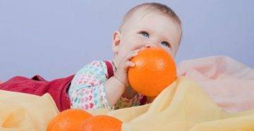 Цитрусовые детям с какого возраста. когда ребенку можно давать мандарины? со скольки месяцев можно вводить фрукт в рацион