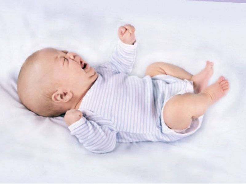 Запоры у новорождённого при грудном вскармливании — что делать для их устранения