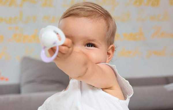 Новорожденный вздрагивает во сне: 7 возможных причин, 28 рекомендаций врача родителям - rdbkomi.ru