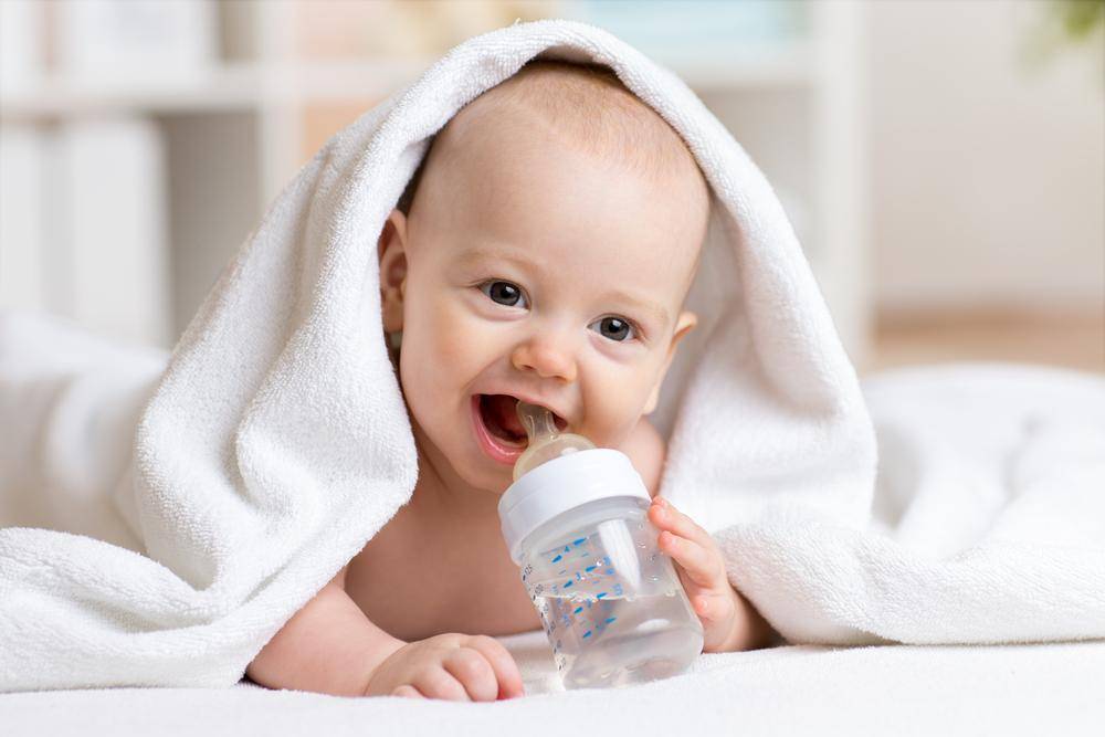 Дочка пьет много воды... - если ребенок часто просит пить - запись пользователя анна (mydream) в сообществе питание от года до трех в категории вода и напитки - babyblog.ru