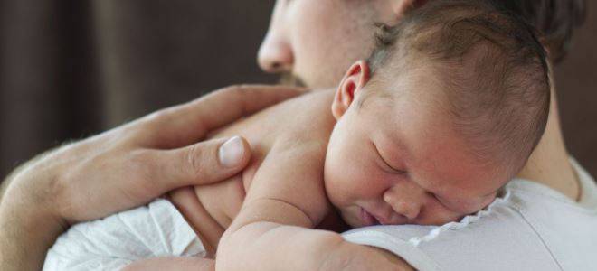 Почему икает новорожденный грудничок