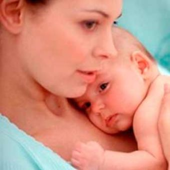 Почему новорожденный младенец часто икает