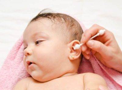 Чем промывают глазки новорожденным. уход за глазами новорожденного: чем и как правильно протирать и промывать