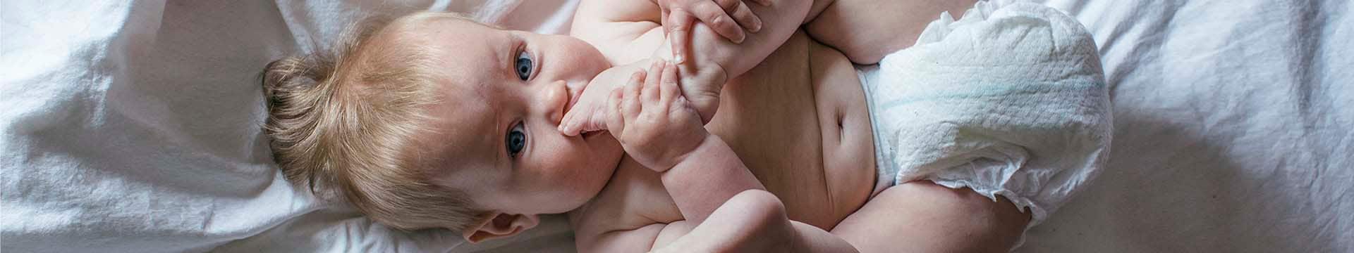 Колики у грудного ребенка: как распознать и чем помочь