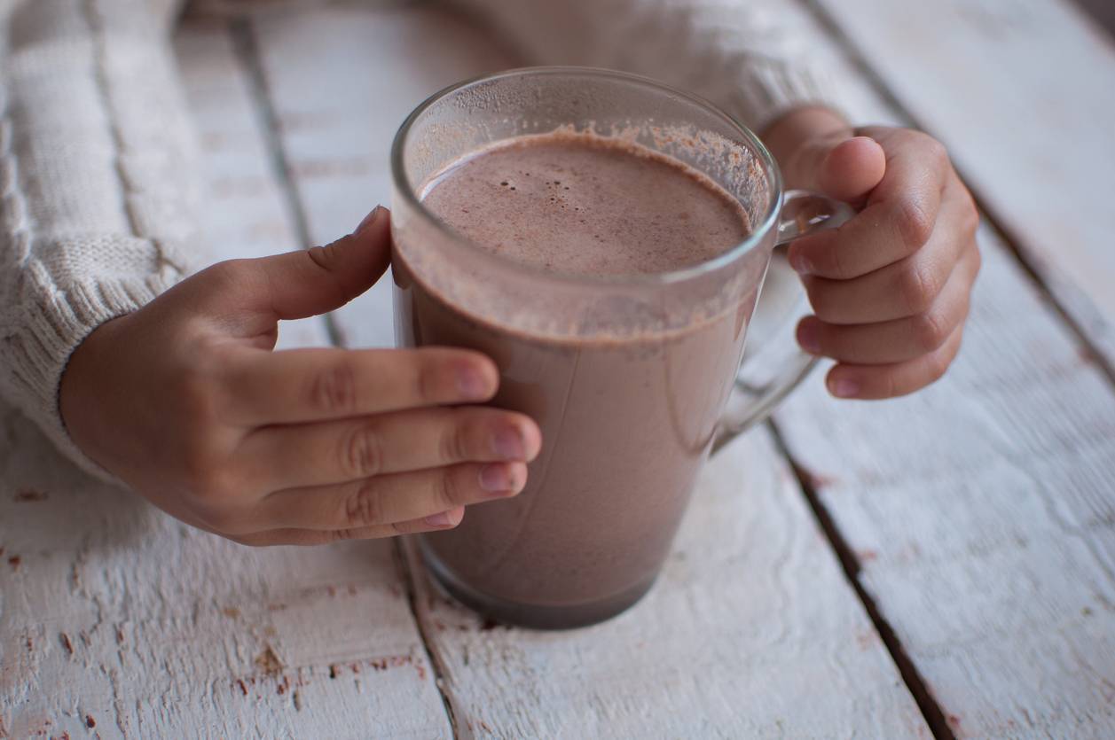 С какого возраста можно давать какао детям, рецепт приготовления напитка с молоком, фото и видео