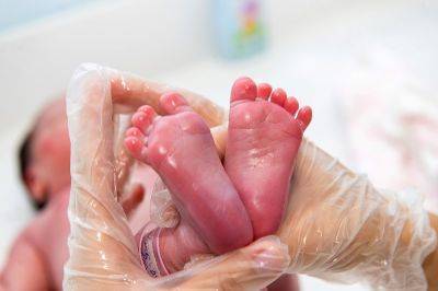 Неонатальный скрининг. зачем у новорожденного берут кровь из пятки?