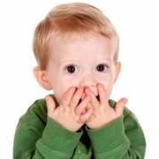Причины и лечение неприятного запаха изо рта у ребенка