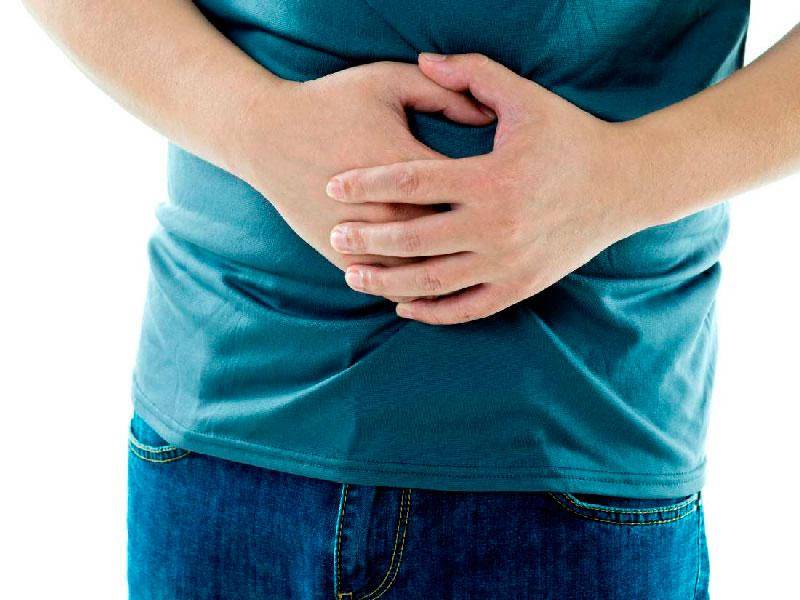 Урчит в животе у грудничка: симптомы и причины бурления
