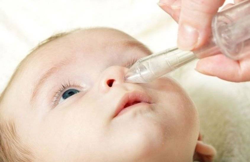 Самые эффективные капли в нос от насморка для детей до года