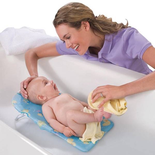 Как часто купать новорожденного (нужно ли купать каждый день)