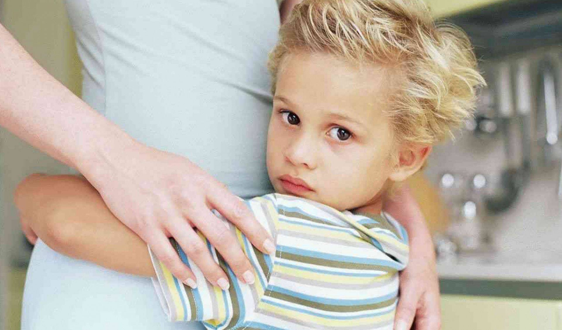 Что делать, если у ребенка часто болит горло