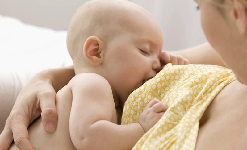 Может ли ребёнок на гв переедать? - запись пользователя miracle (miracle452) в сообществе грудное вскармливание в категории срыгивание - babyblog.ru