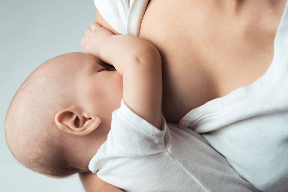 Что нужно знать о начале грудного кормления?