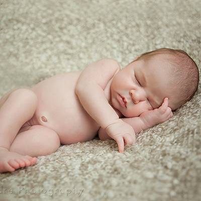 Сколько новорожденный должен спать между кормлениями