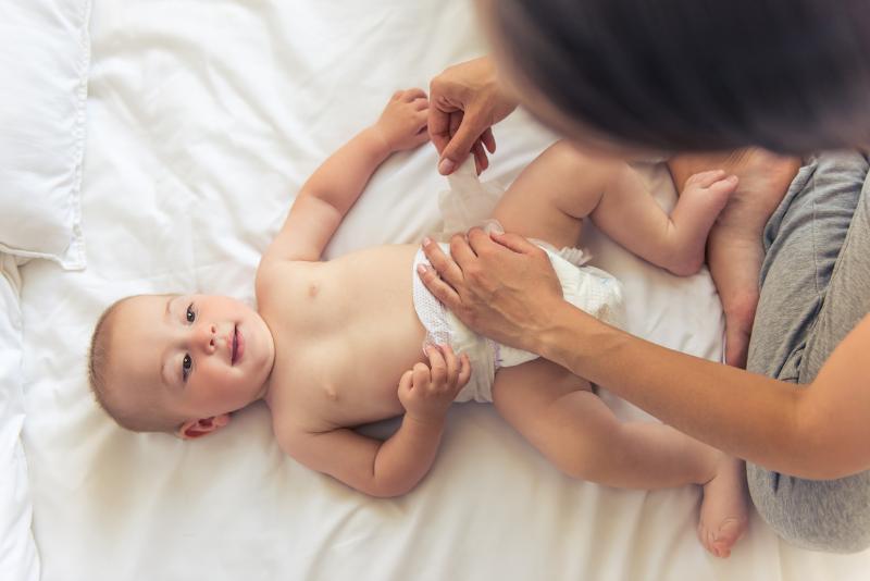 Детская присыпка для новорожденных: какую лучше выбрать и как пользоваться
