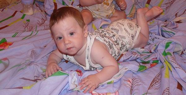 Ребенку 8 месяцев, а он не сидит....!!!!?????? - ребенок в 8 месяцев не сидит - запись пользователя екатерина (mamakaterina) в сообществе развитие от рождения до года в категории физическое развитие - babyblog.ru