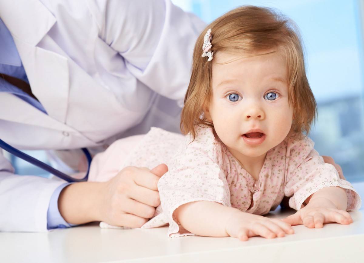Эффективные и безопасные средства при болях в животе у ребёнка