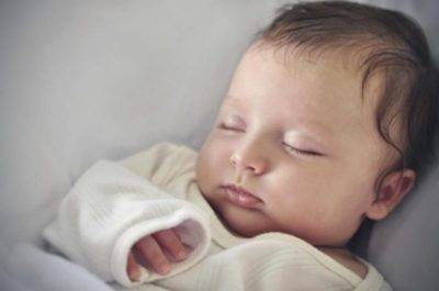 Заложенность носа у ребенка, новорожденный хрюкает носом, но соплей нет