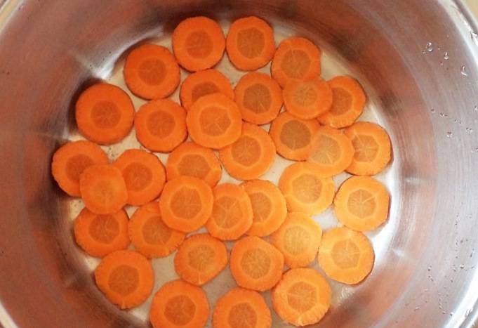 Польза морковного пюре для грудничка и вкусный рецепт