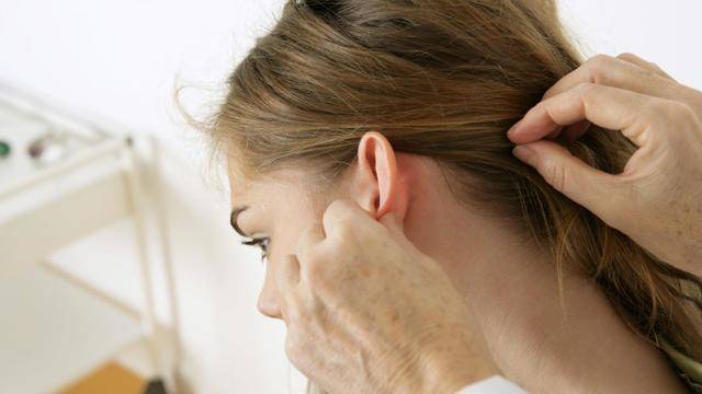 Как снять воспаление лимфоузлов за ушами
