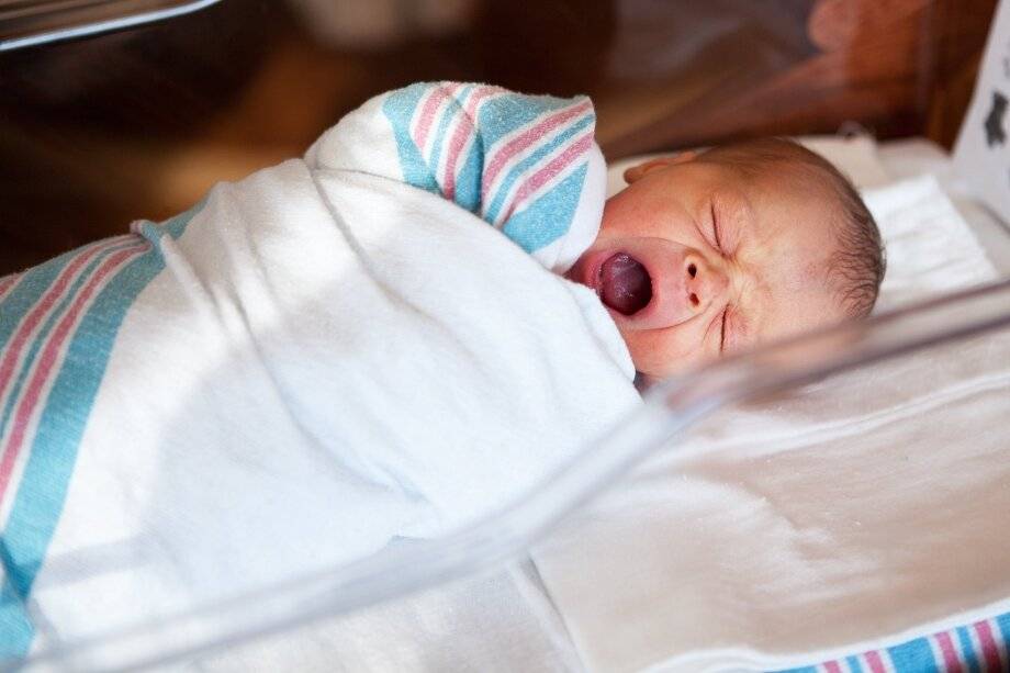 Стандарты пеленок для новорожденных: размеры и материалы